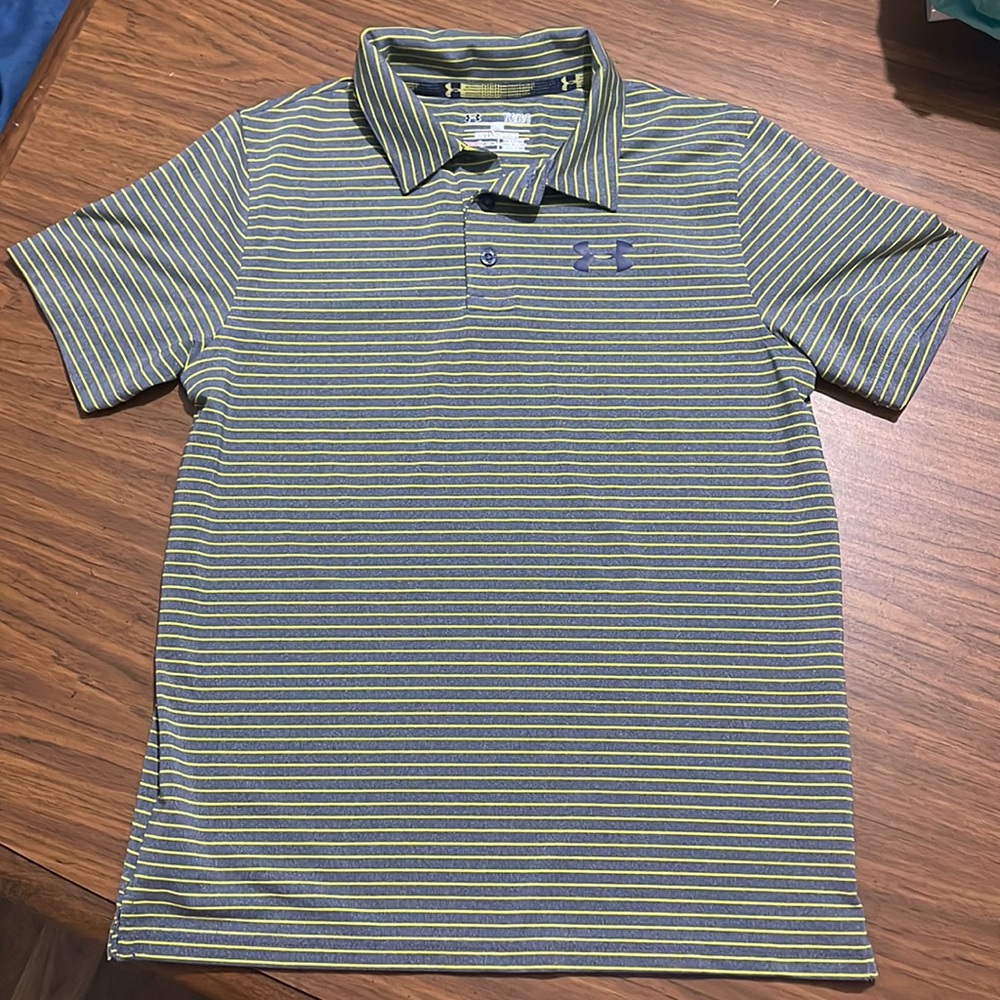 Boys (L) UA NWOT loose fit polo. Yellow and Grey stripe.